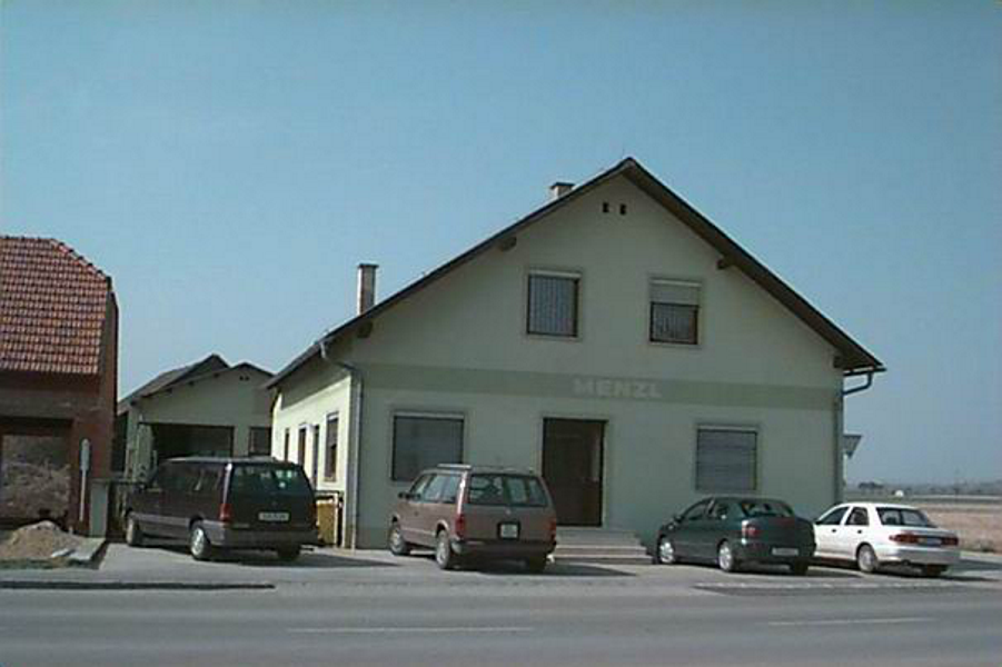 Firmengeschichte: Neues Betriebsgebäude von Atemschutztechnik MENZL